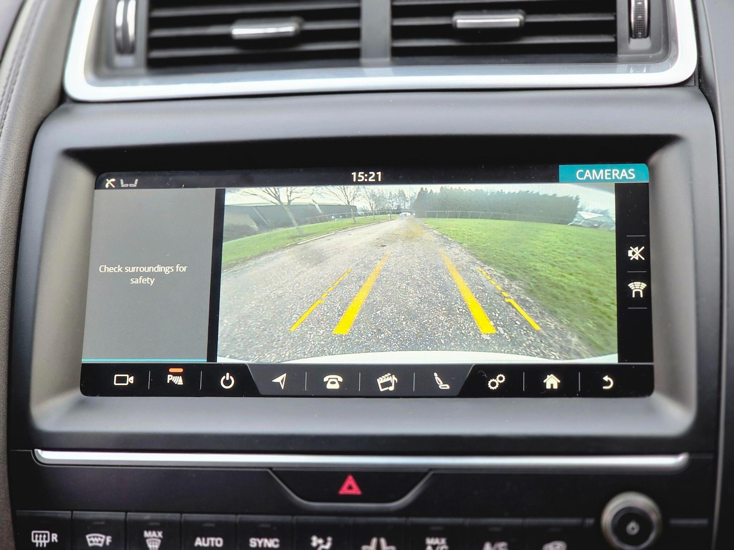 Used Jaguar E-Pace 2019 for sale - 77478844: Photo 41