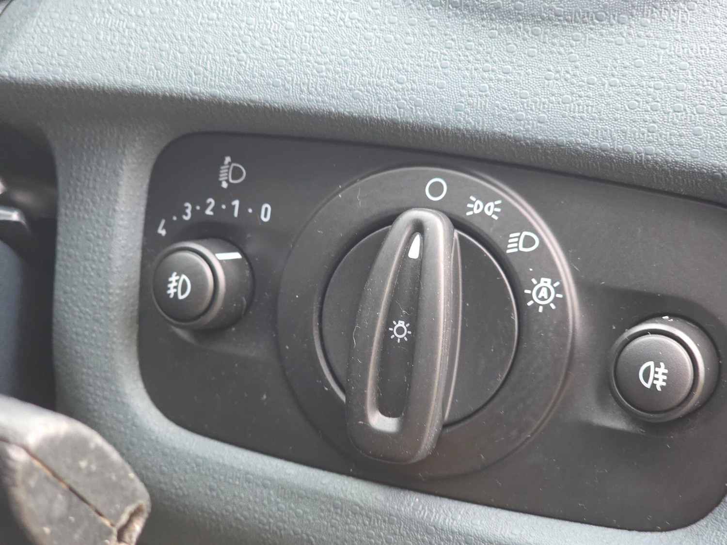 Used Ford Fiesta 2010 for sale - 76380676: Photo 30