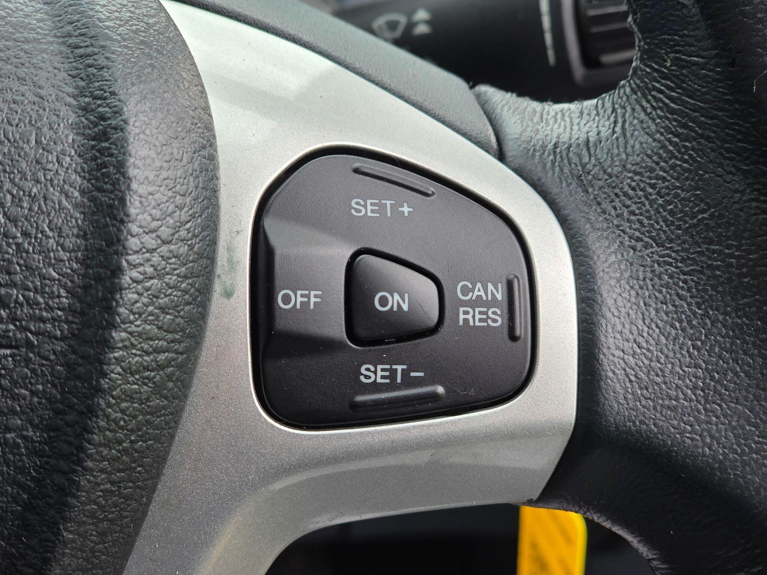 Used Ford Fiesta 2010 for sale - 76380676: Photo 34