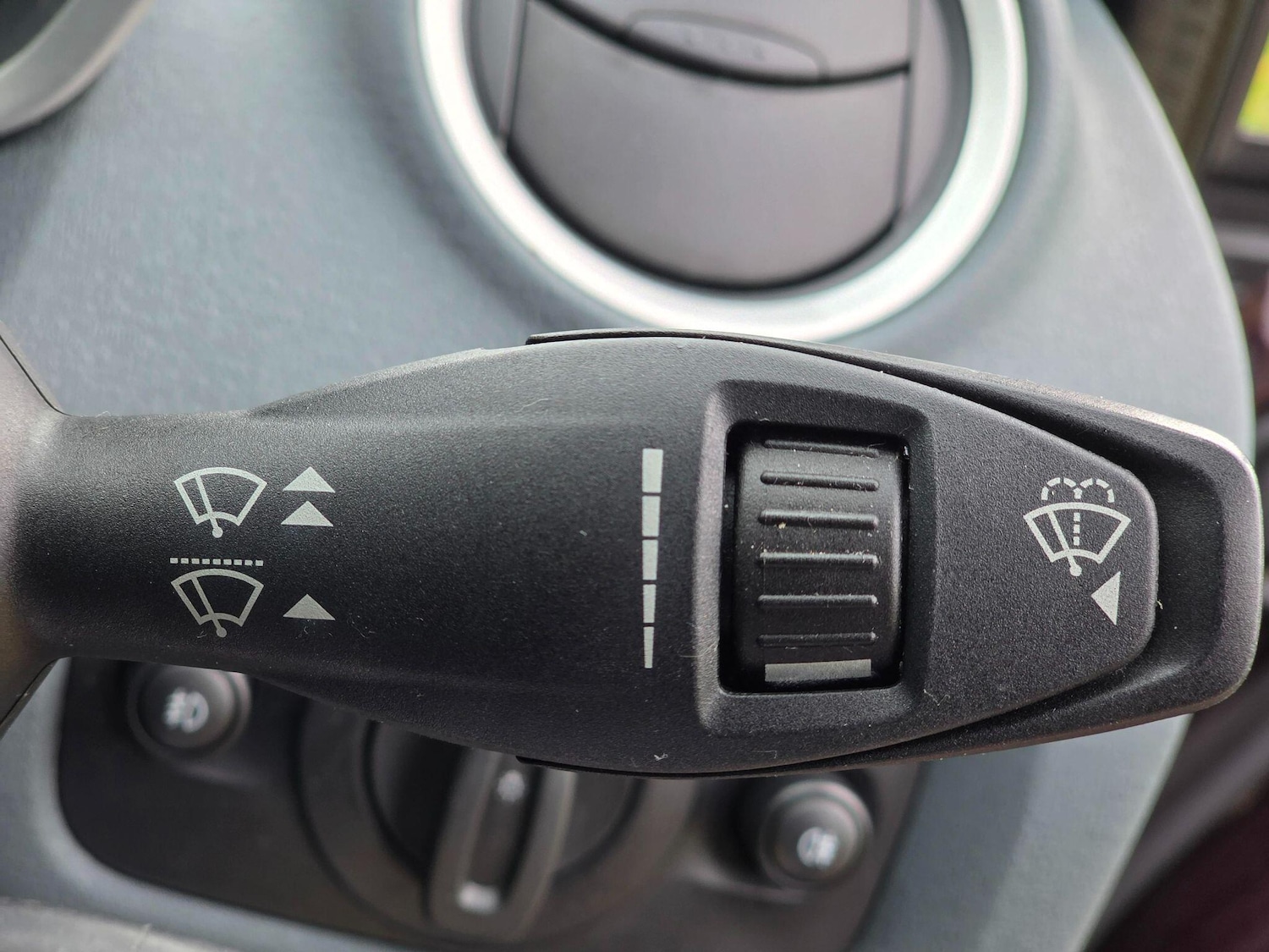 Used Ford Fiesta 2010 for sale - 76380676: Photo 35