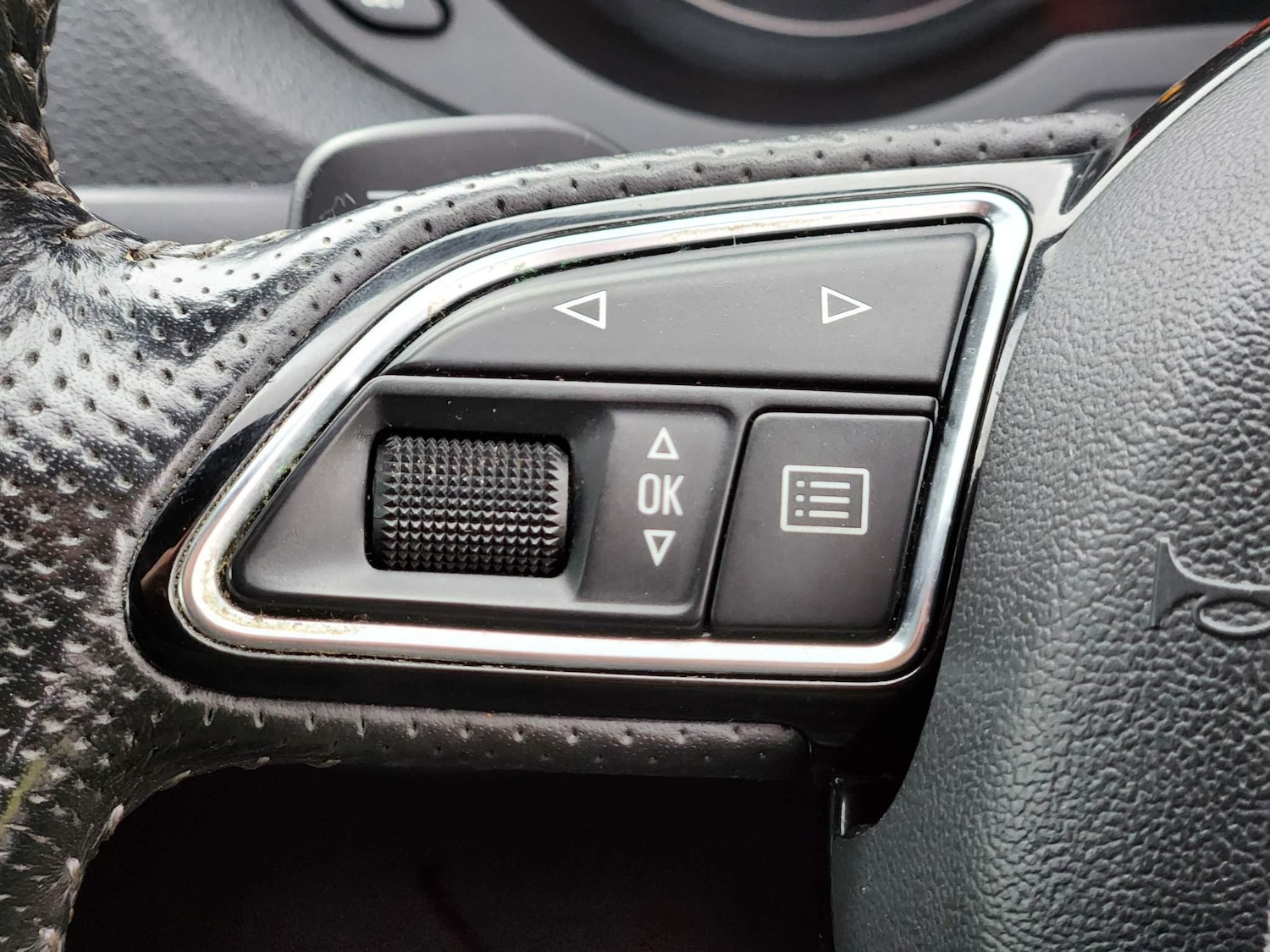 Used Audi Q3 for sale - 77191078: Photo 23