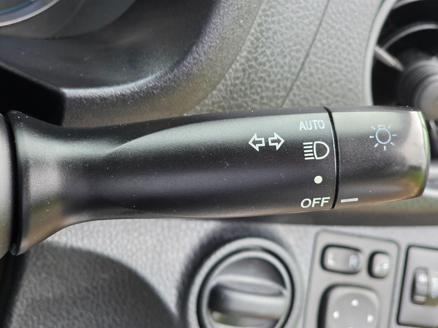 Used Toyota Yaris 2023 for sale - 76259099: Photo 32