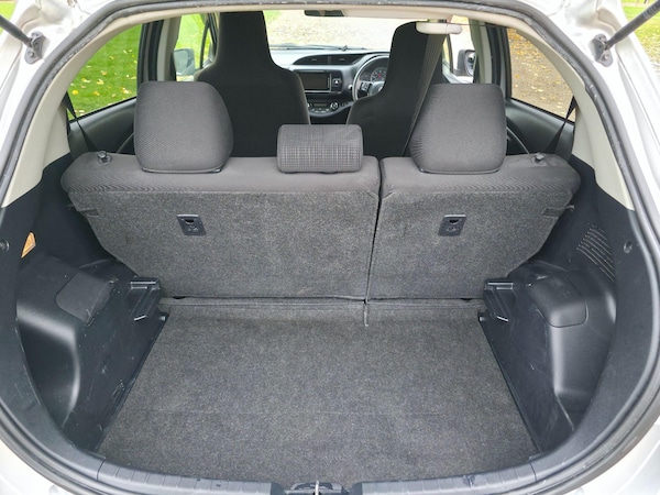 Used Toyota Yaris 2023 for sale - 76259099: Photo 39