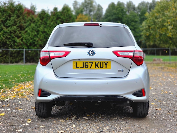 Used Toyota Yaris 2023 for sale - 76259099: Photo 9