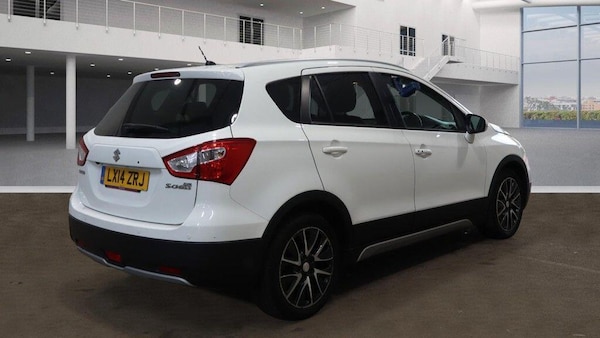 Used Suzuki SX4 S-Cross 2014 for sale - 76239721: Photo 4