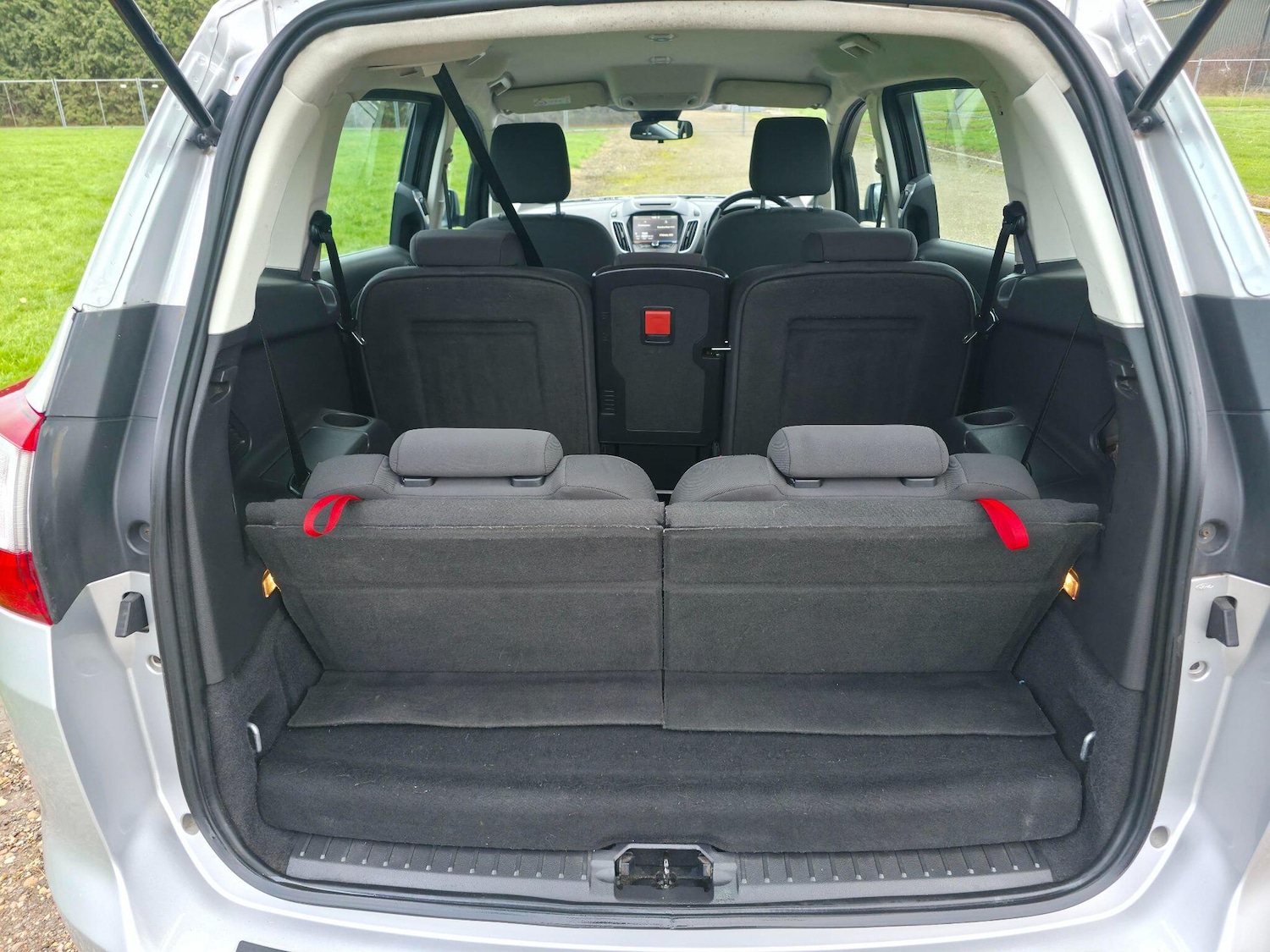 Used Ford Grand C-Max 2016 for sale - 77266792: Photo 44