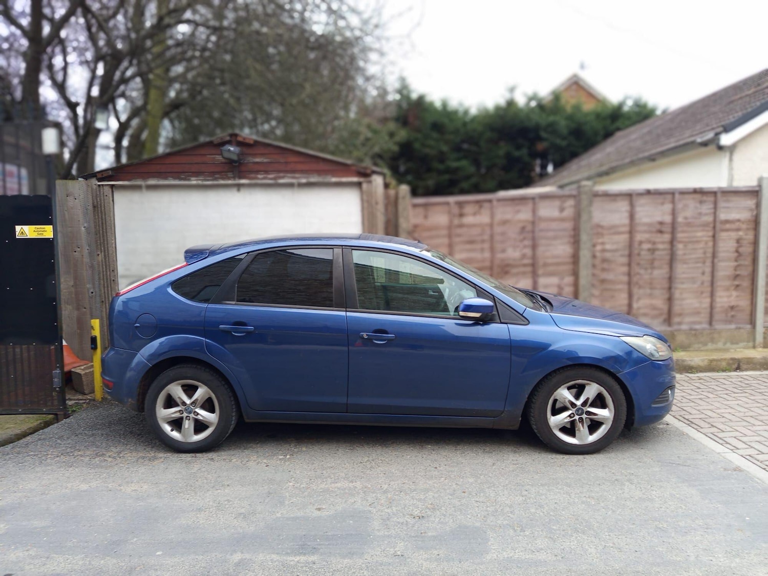 Used Ford Focus for sale - 77597927: Photo 3