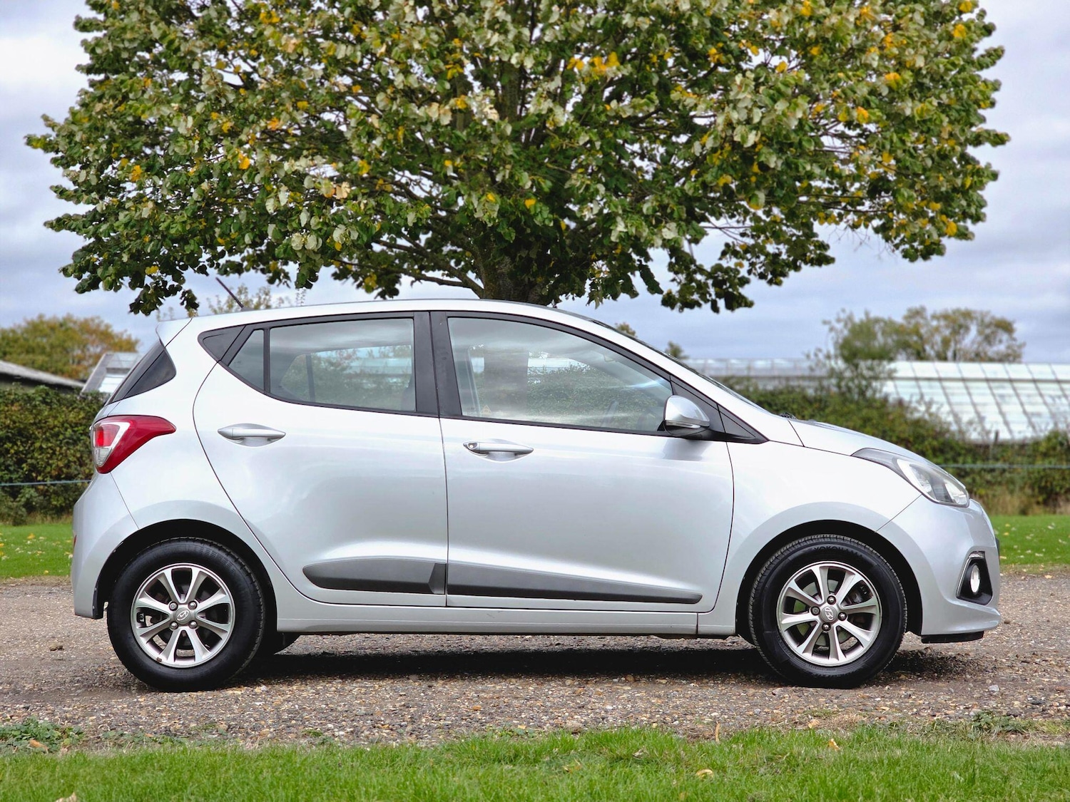Used Hyundai i10 2016 for sale - 76060117: Photo 19
