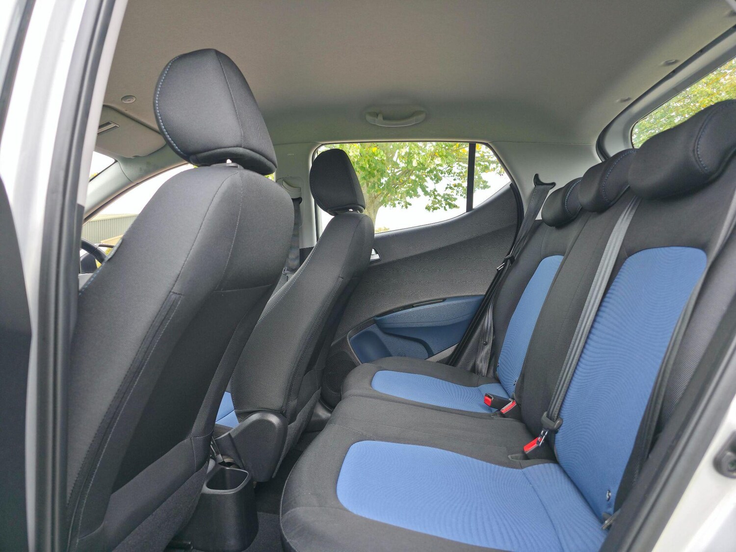 Used Hyundai i10 2016 for sale - 76060117: Photo 22