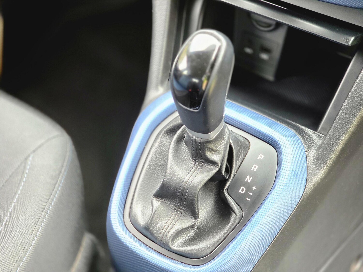 Used Hyundai i10 2016 for sale - 76060117: Photo 35