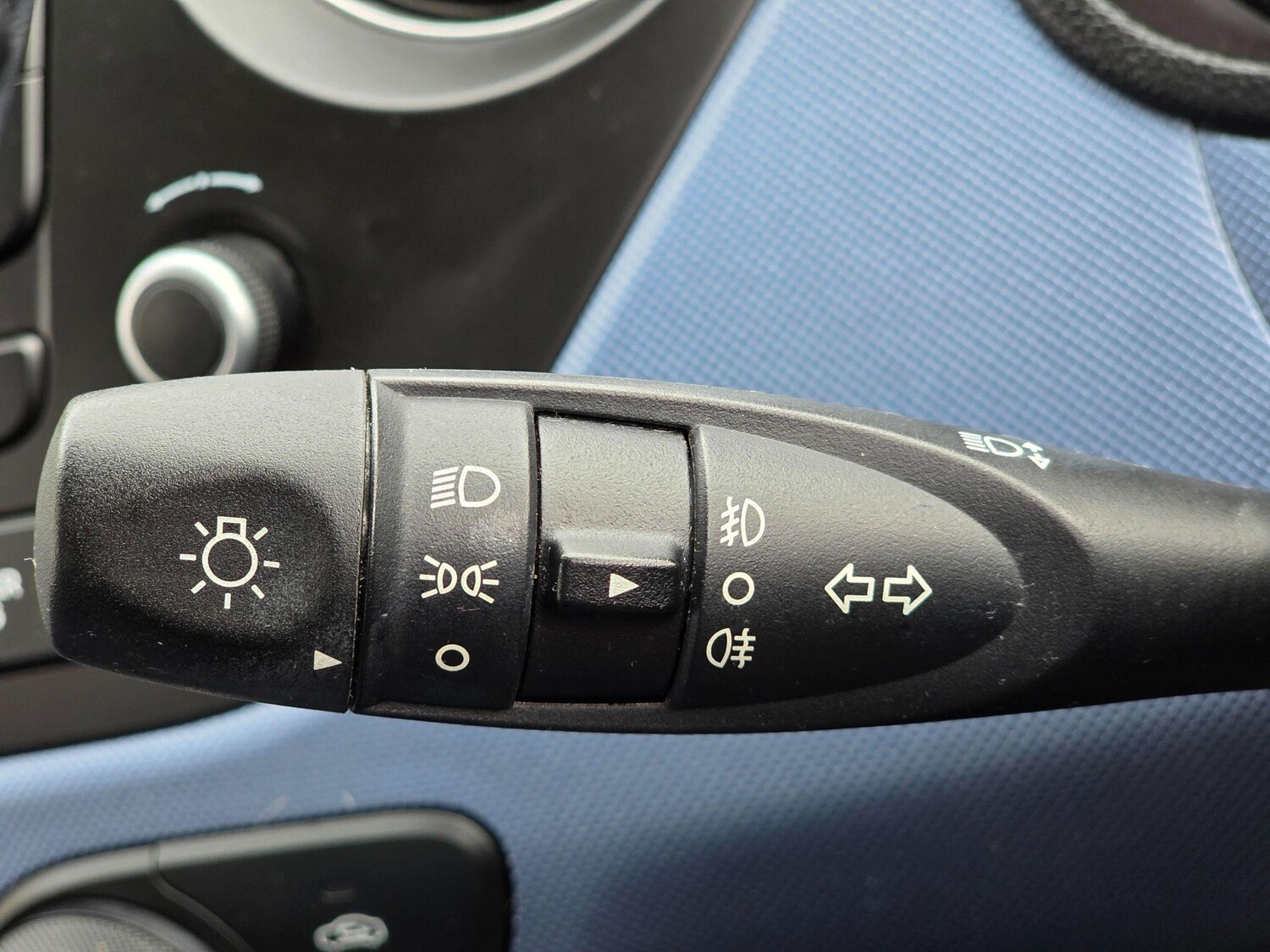 Used Hyundai i10 2016 for sale - 76060117: Photo 37