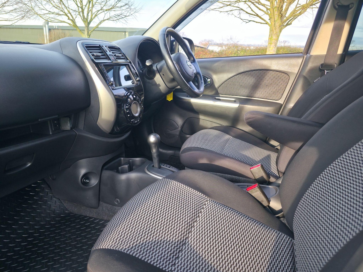 Used Nissan Micra 2014 for sale - 76965011: Photo 27