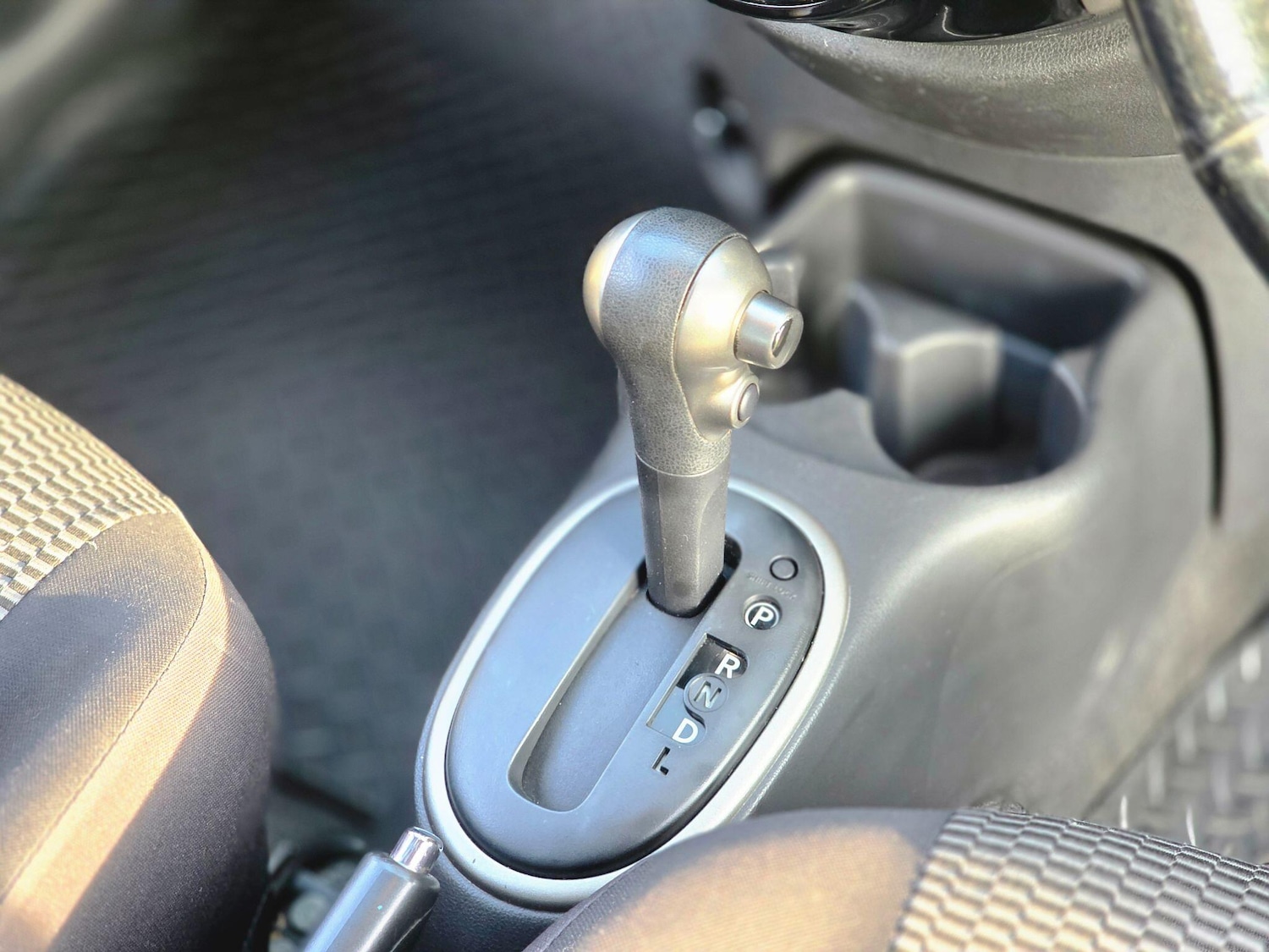 Used Nissan Micra 2014 for sale - 76965011: Photo 30