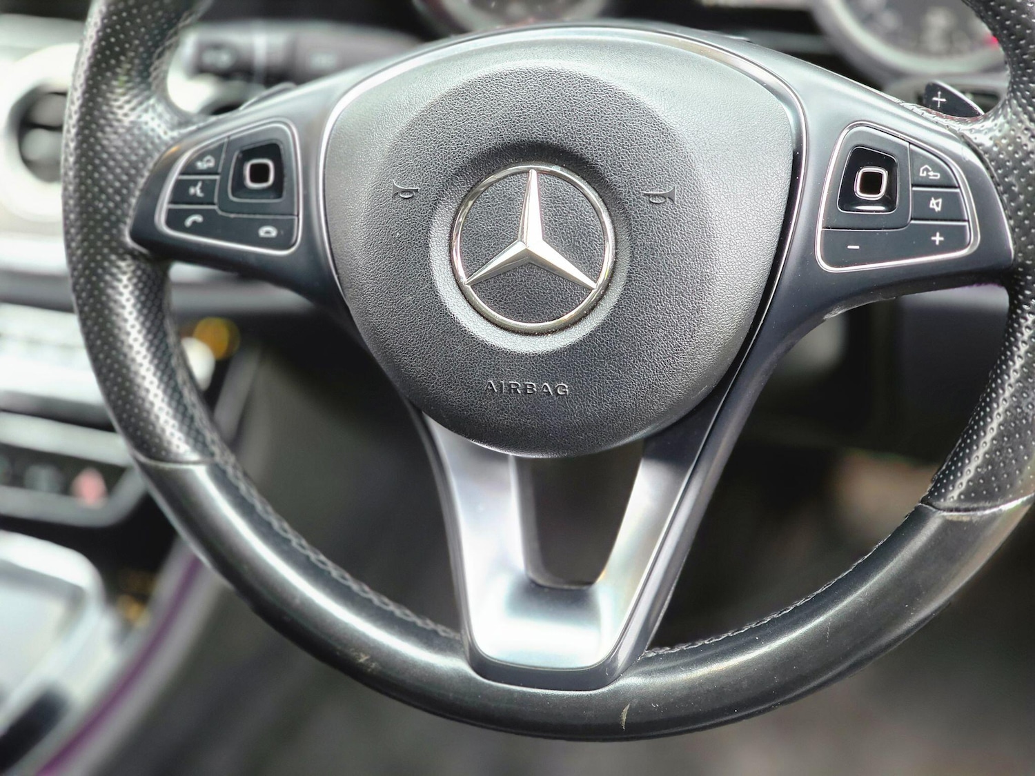 Used Mercedes-Benz E Class 2016 for sale - 77175595: Photo 39