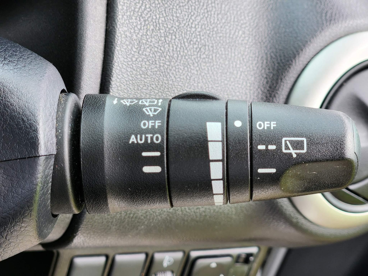 Used Nissan Note 2013 for sale - 76122778: Photo 33
