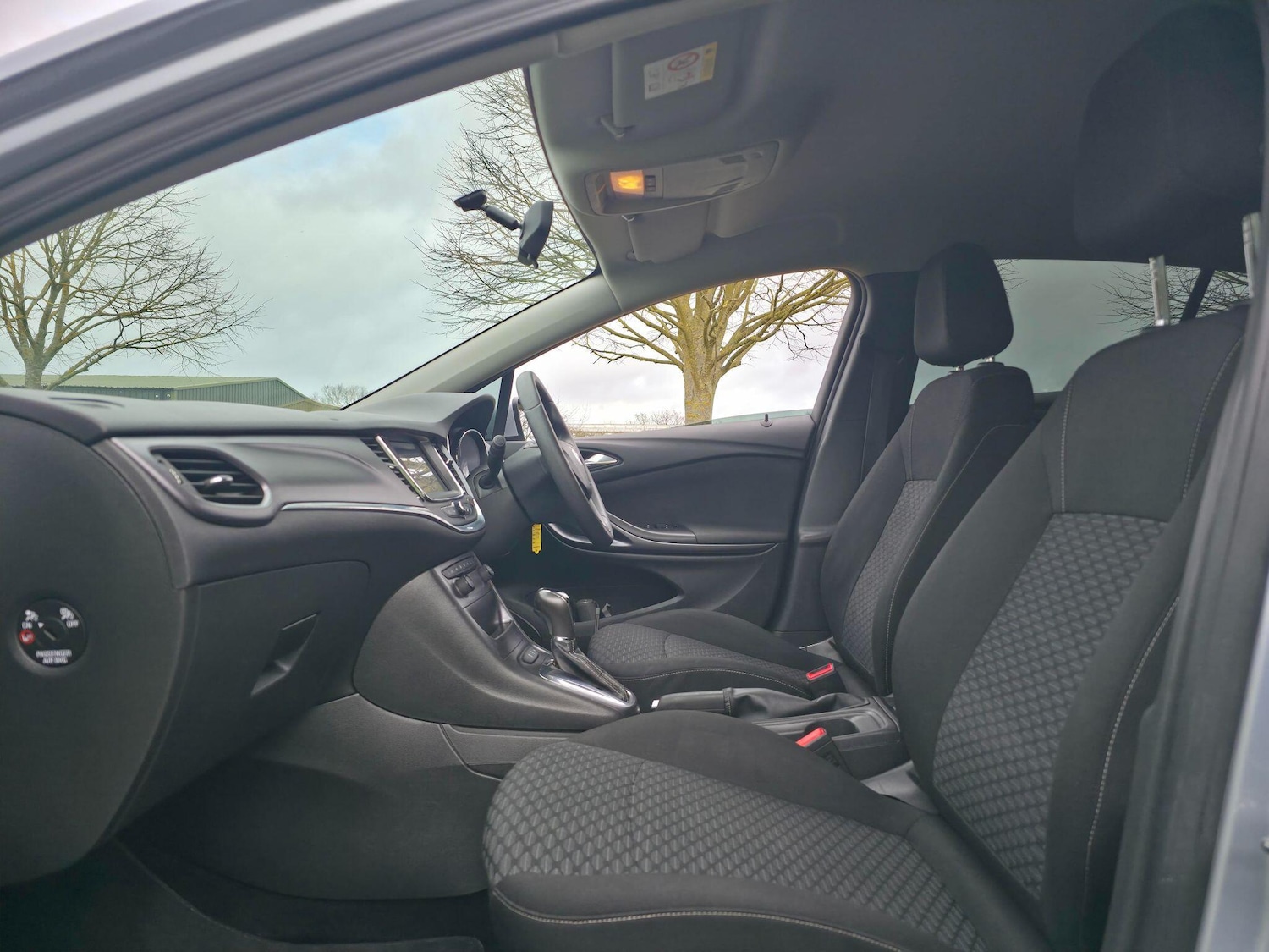 Used Vauxhall Astra 2016 for sale - 77646191: Photo 24