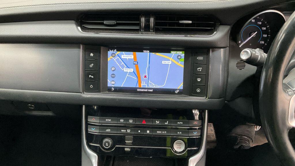 Used Jaguar XF 2017 for sale - 78185352: Photo 11