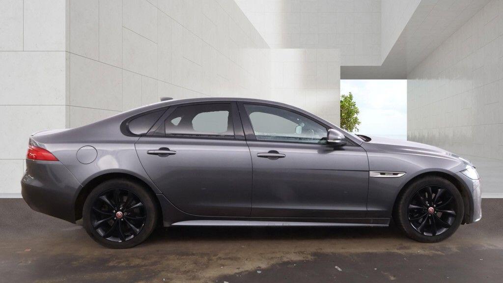 Used Jaguar XF 2017 for sale - 78185352: Photo 5