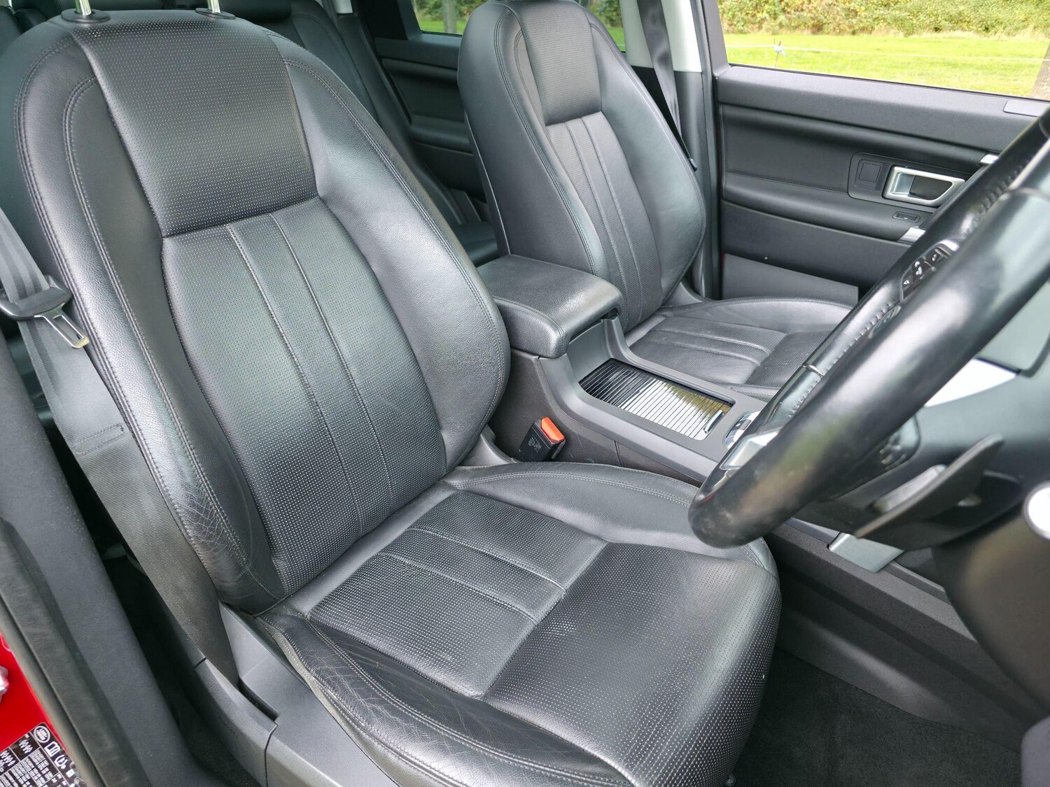 Used Land Rover Discovery Sport 2016 for sale - 75977854: Photo 17