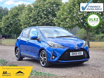 Used Toyota Yaris 2019 for sale - 79374008: Photo