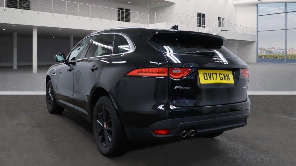 Used Jaguar F-Pace 2017 for sale - 77550106: Photo 4