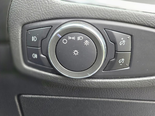 Used Ford S-Max 2016 for sale - 76094330: Photo 40