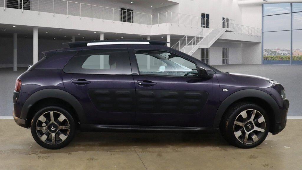 Used Citroen C4 Cactus 2017 for sale - 77029101: Photo 5