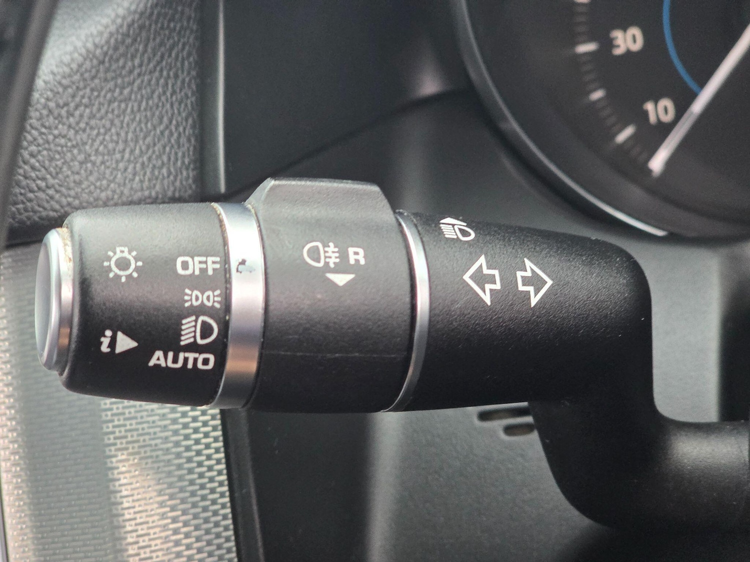 Used Jaguar XF 2017 for sale - 76839823: Photo 33