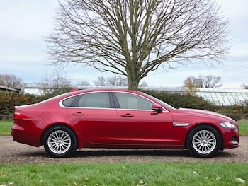 Used Jaguar XF 2017 for sale - 76839823: Photo
