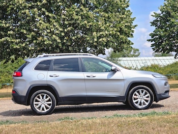 Used Jeep Cherokee 2016 for sale - 79401410: Photo