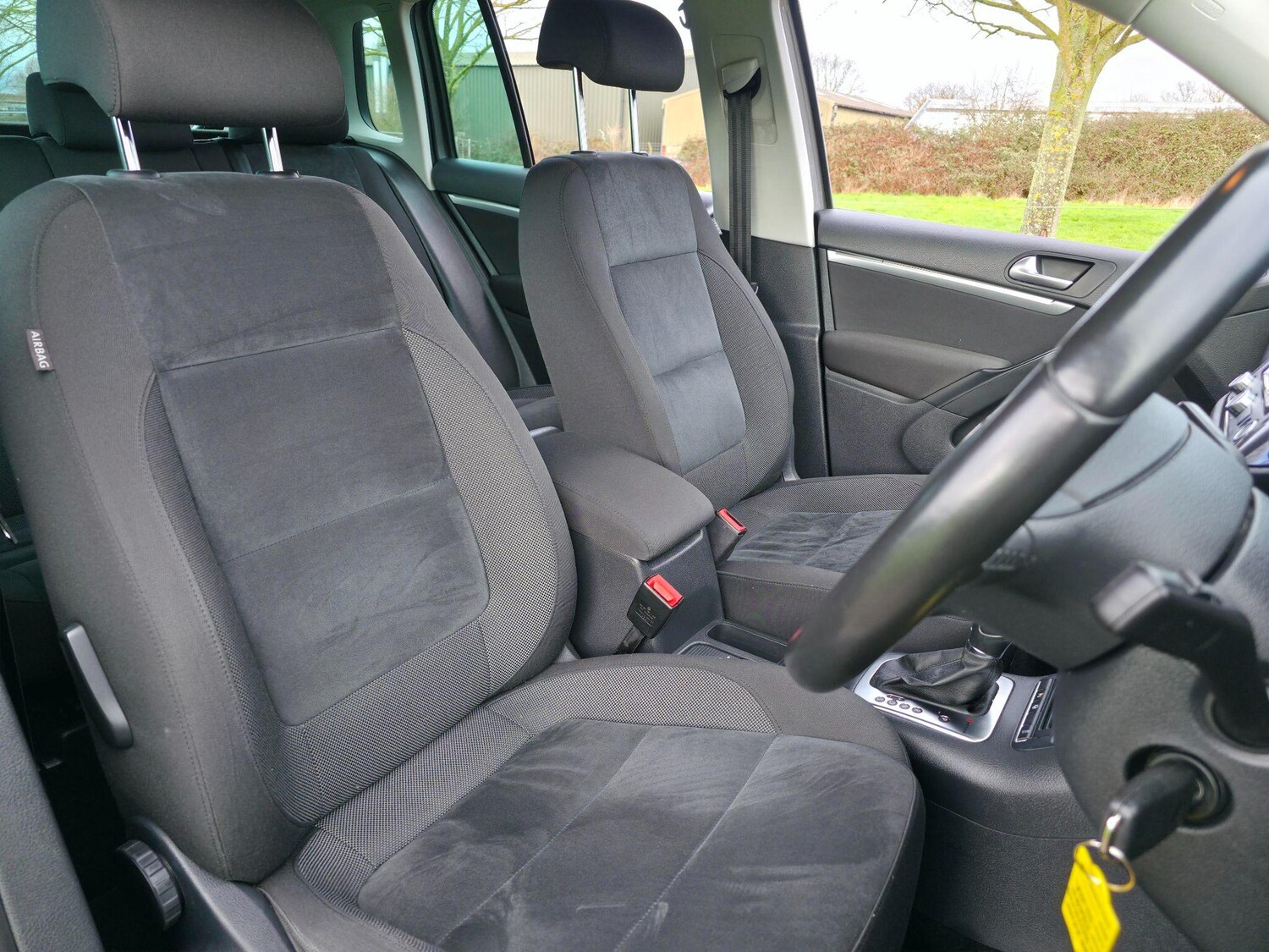 Used Volkswagen Tiguan 2013 for sale - 77523895: Photo 28