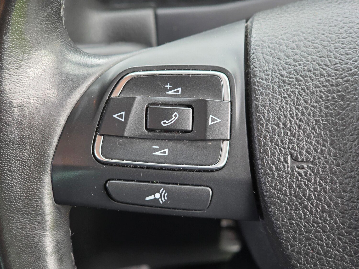 Used Volkswagen Tiguan 2013 for sale - 77523895: Photo 39