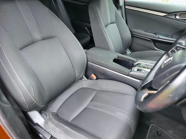 Used Honda Civic 2018 for sale - 75127587: Photo 33