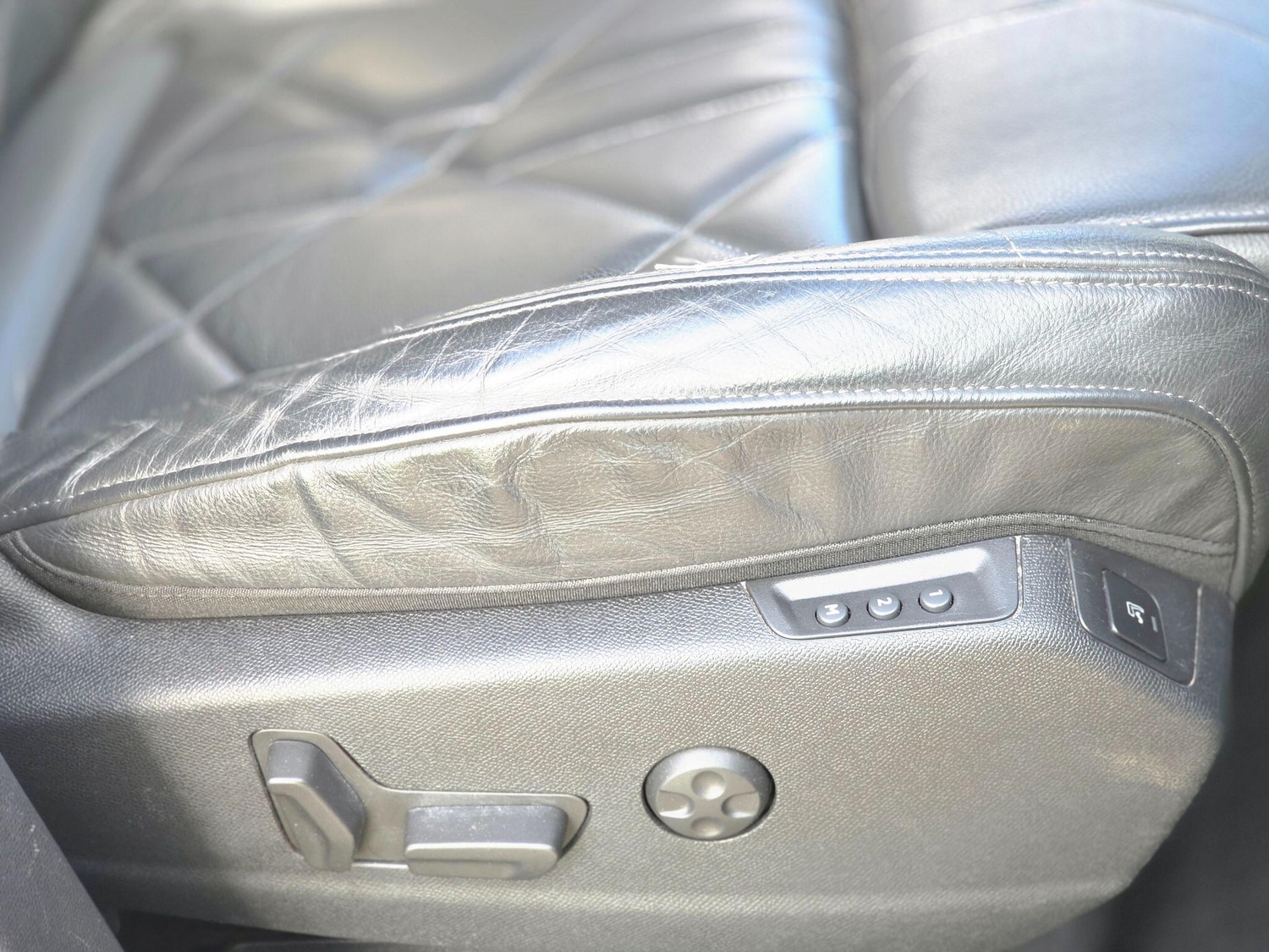 Used DS Automobiles DS 7 Crossback 2020 for sale - 76512470: Photo 29