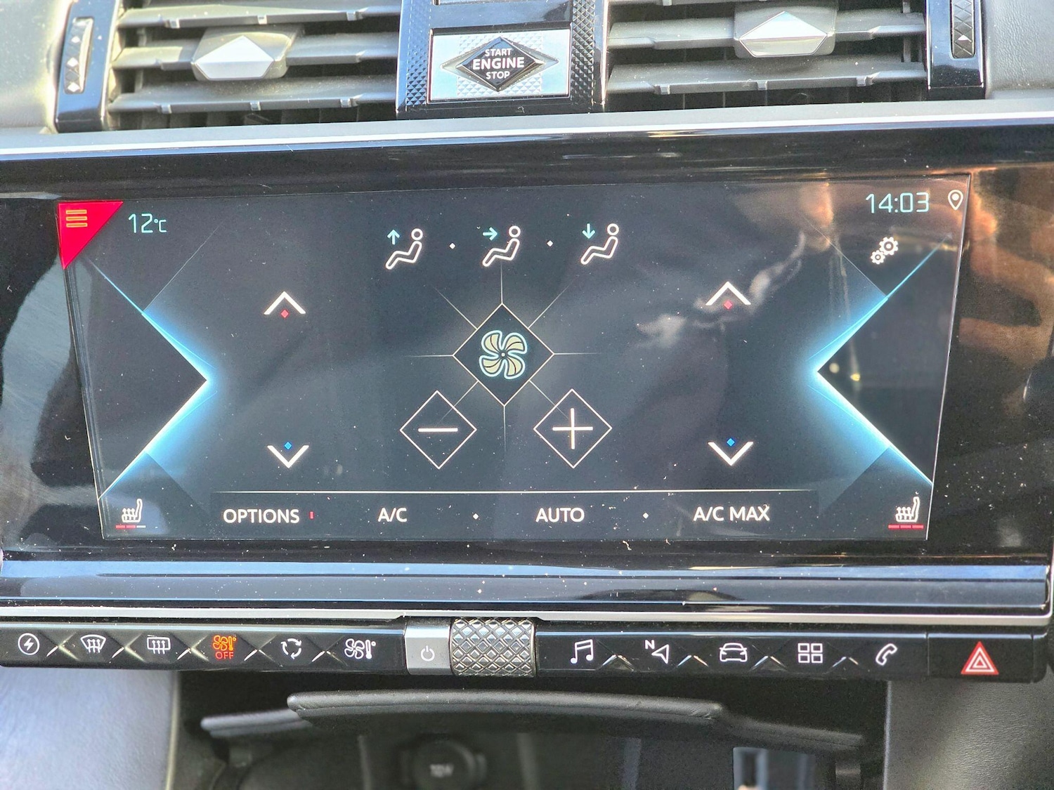 Used DS Automobiles DS 7 Crossback 2020 for sale - 76512470: Photo 37