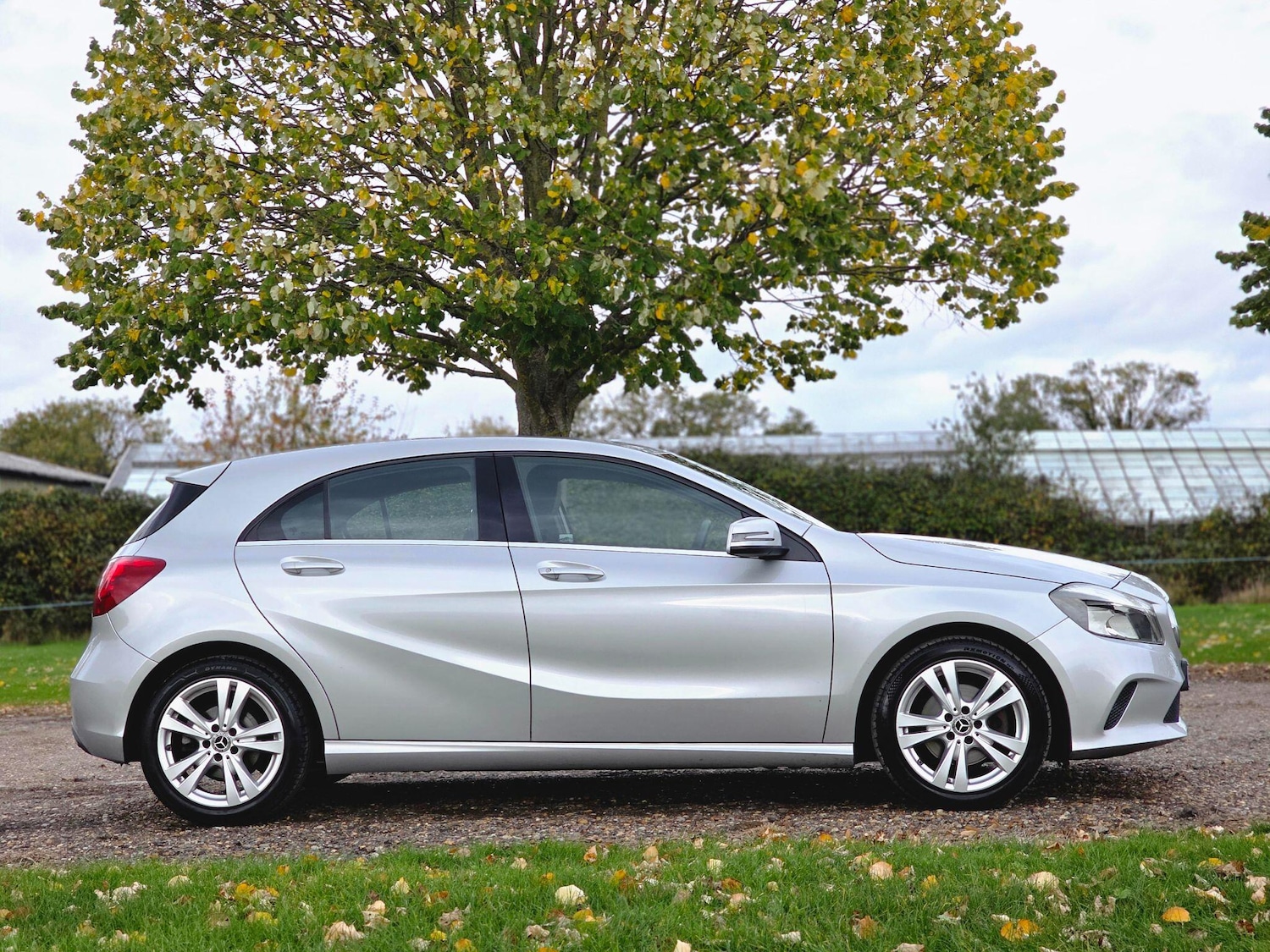 Used Mercedes-Benz A-Class 2017 for sale - 76399338: Photo 3