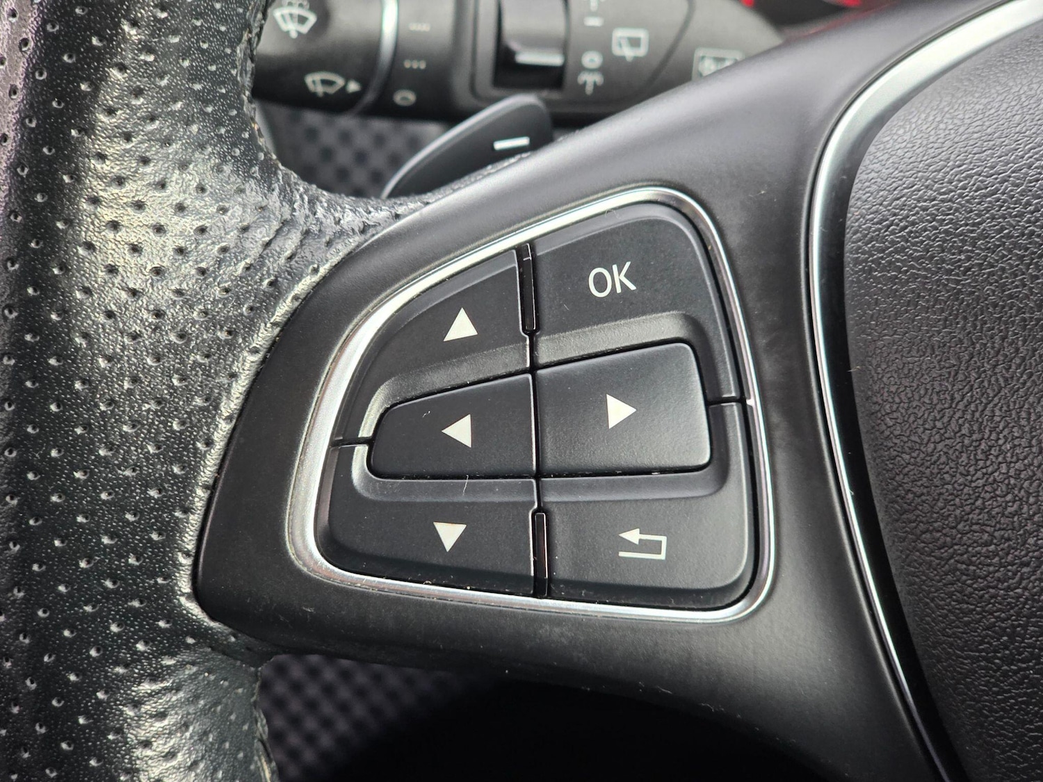 Used Mercedes-Benz A-Class 2017 for sale - 76399338: Photo 37