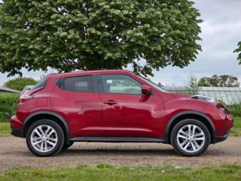 Used Nissan Juke 2015 for sale - 74383030: Photo
