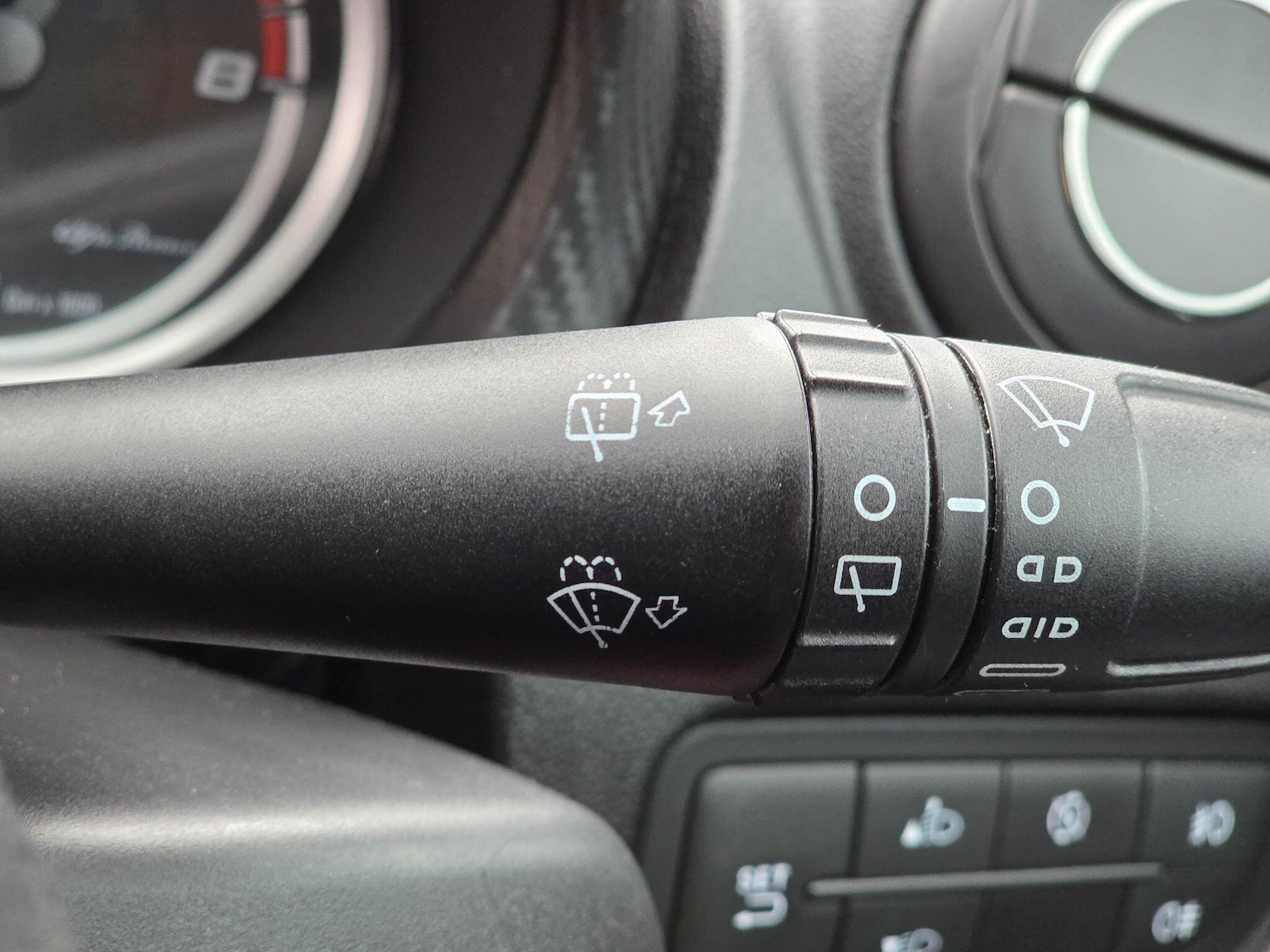 Used Alfa Romeo MiTo 2015 for sale - 75940282: Photo 34