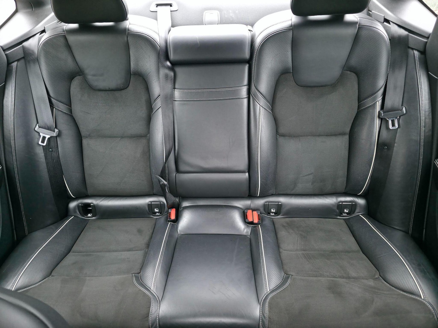 Used Volvo S90 for sale - 76993019: Photo 27