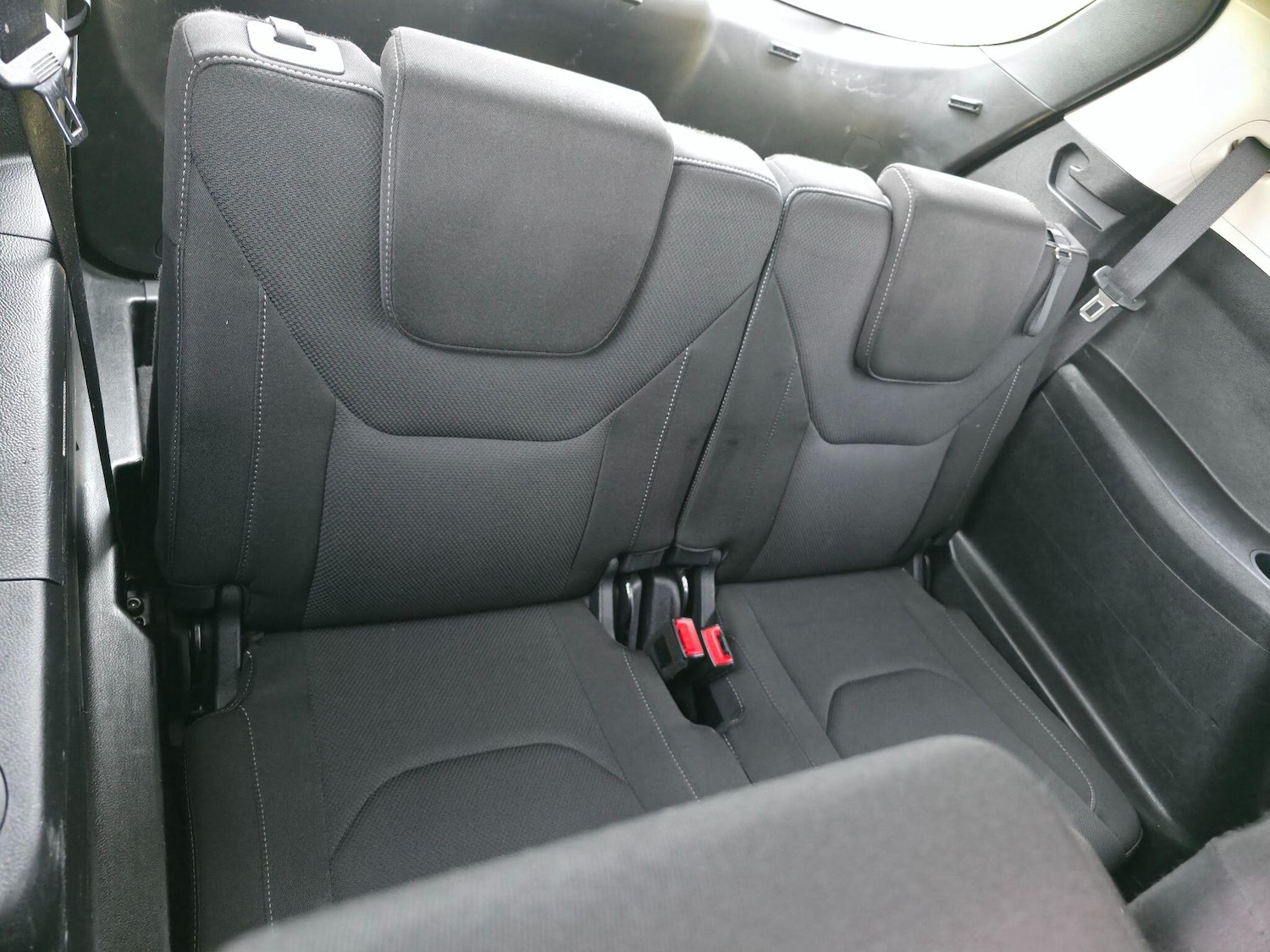 Used Ford S-Max 2017 for sale - 77646074: Photo 23