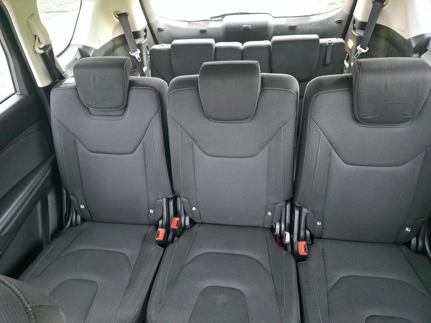 Used Ford S-Max 2017 for sale - 77646074: Photo 29