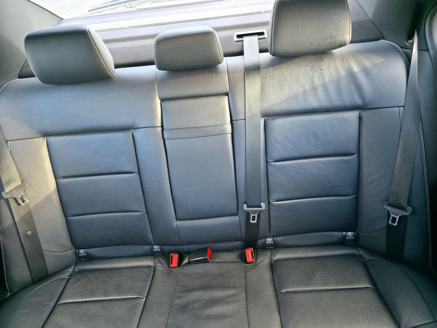 Used Mercedes-Benz E Class 2015 for sale - 76657875: Photo 25