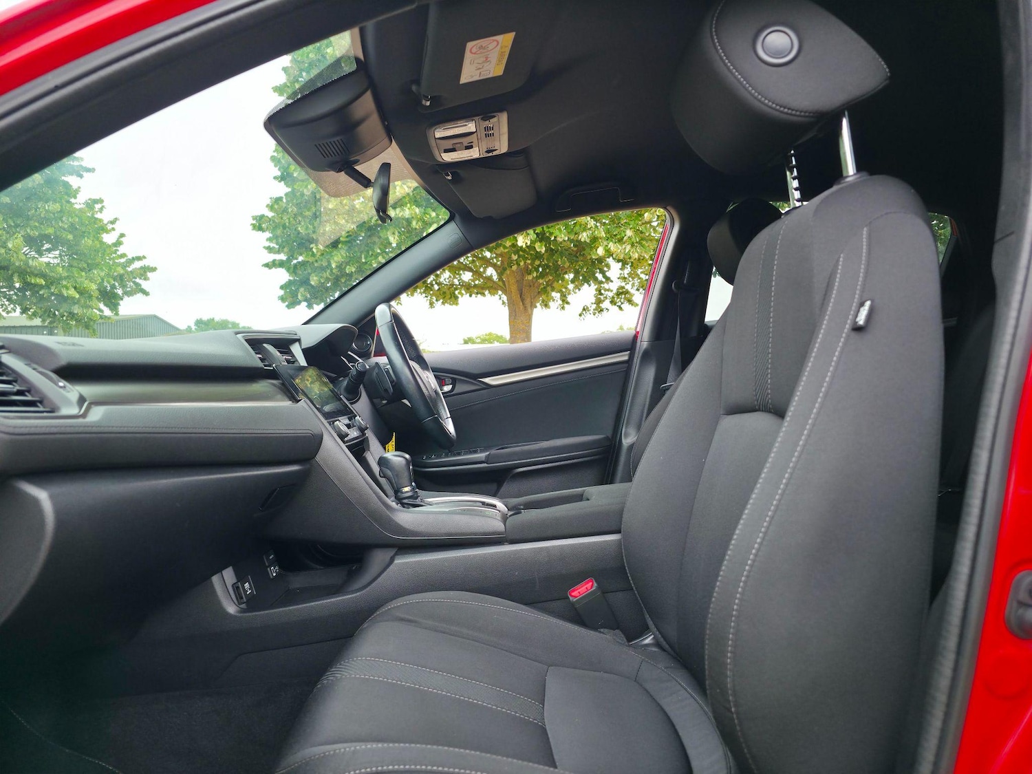 Used Honda Civic 2018 for sale - 76987756: Photo 26