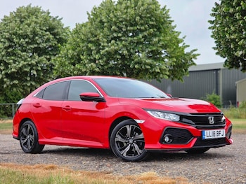 Used Honda Civic 2018 for sale - 76987756: Photo