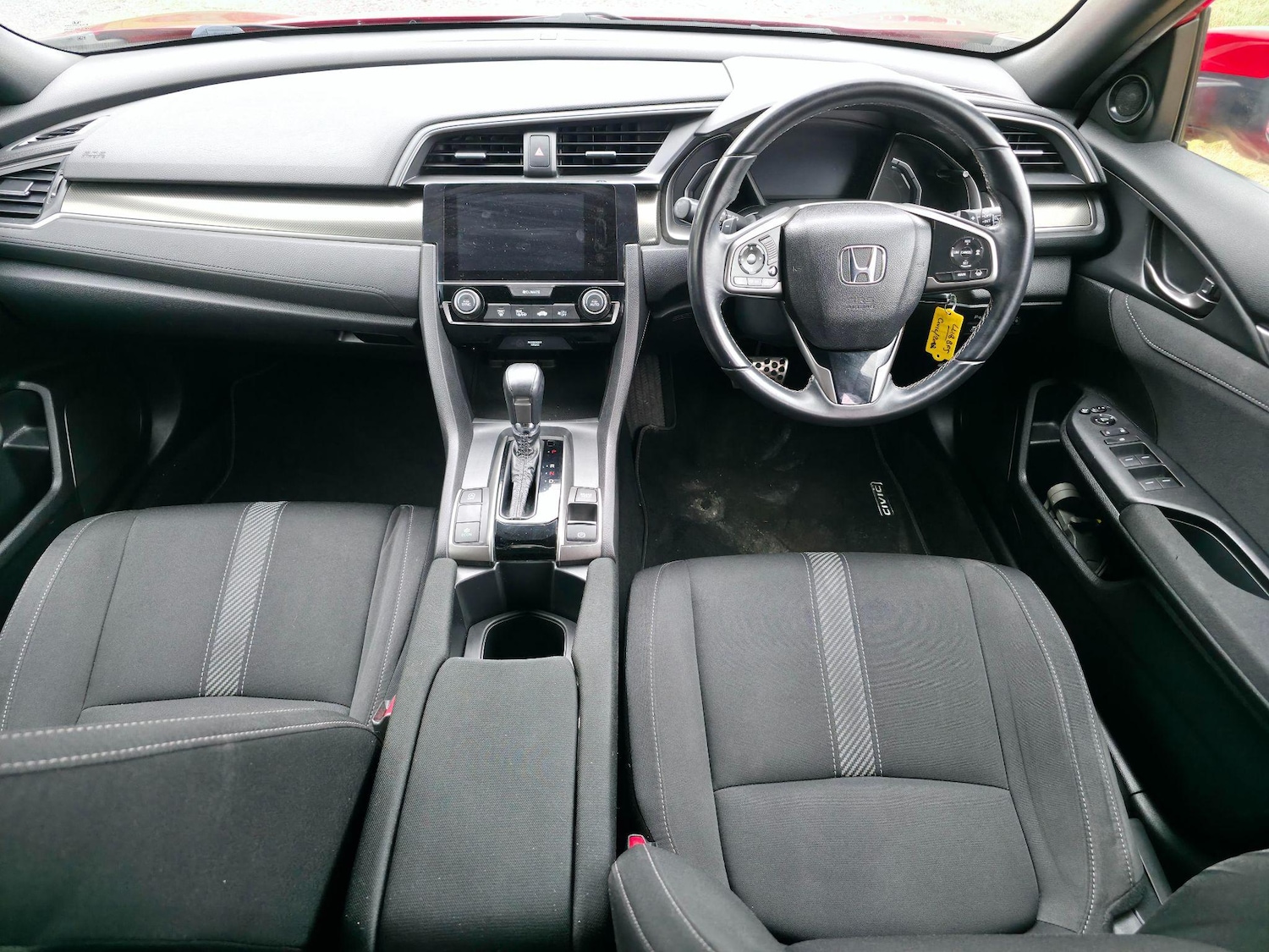 Used Honda Civic 2018 for sale - 76987756: Photo 31