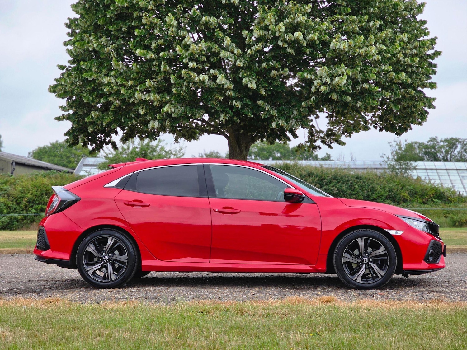 Used Honda Civic 2018 for sale - 76987756: Photo 4