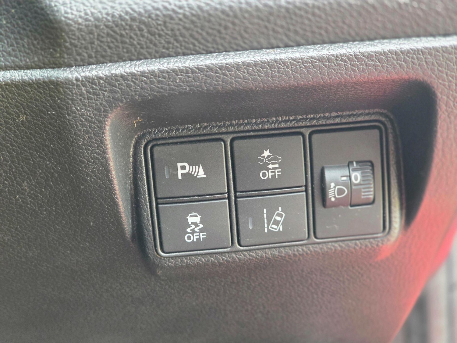 Used Honda Civic 2018 for sale - 76987756: Photo 40