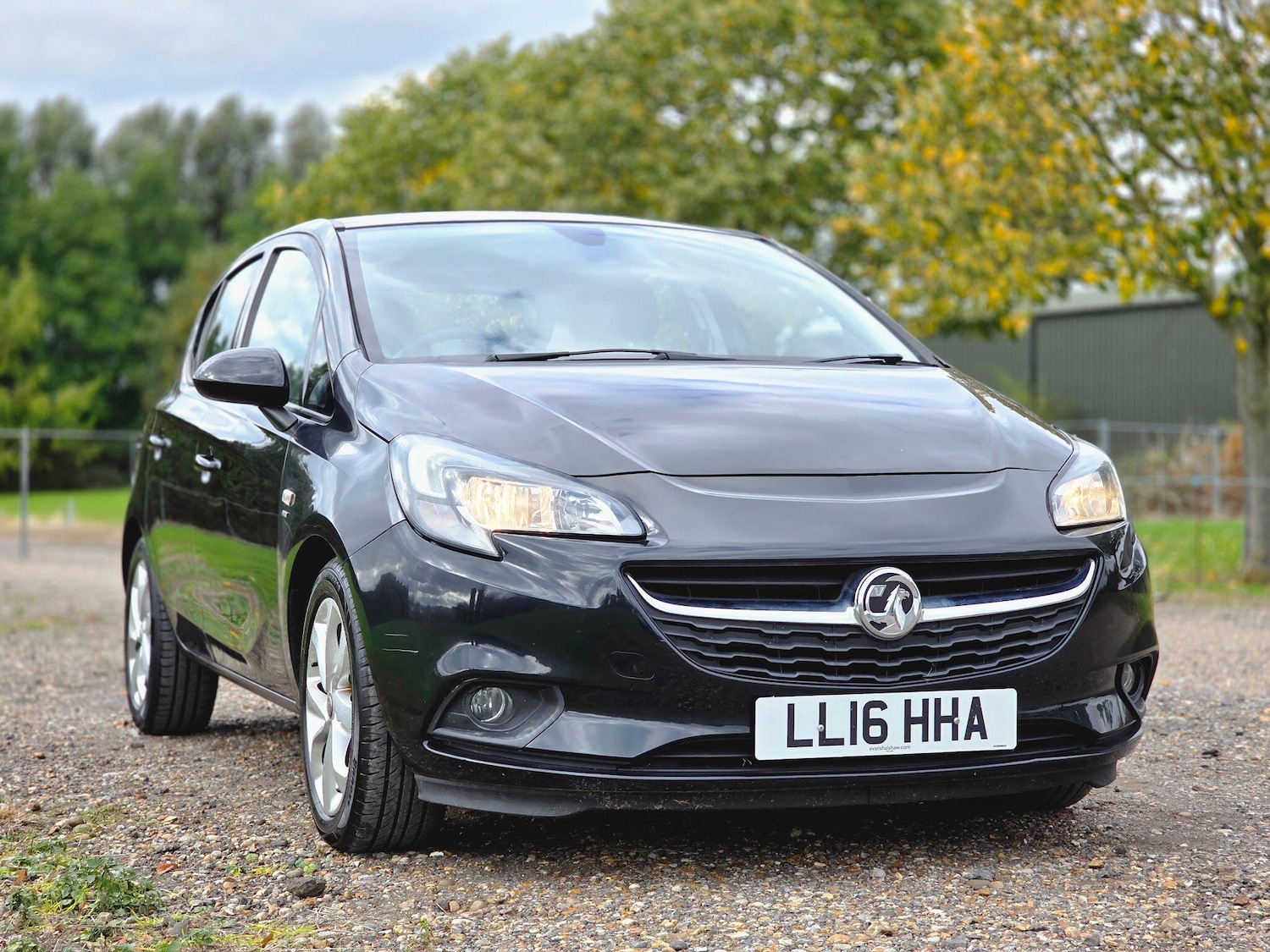 Used Vauxhall Corsa 2016 for sale - 76137134: Photo 25