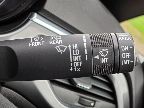 Used Vauxhall Corsa 2016 for sale - 76137134: Photo 29